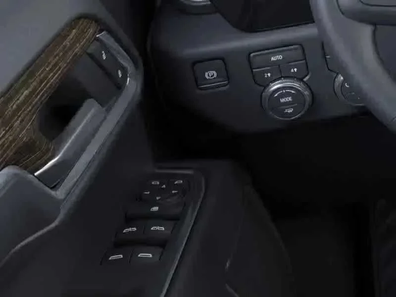 New 2026 Summit White GMC Elevation image 22