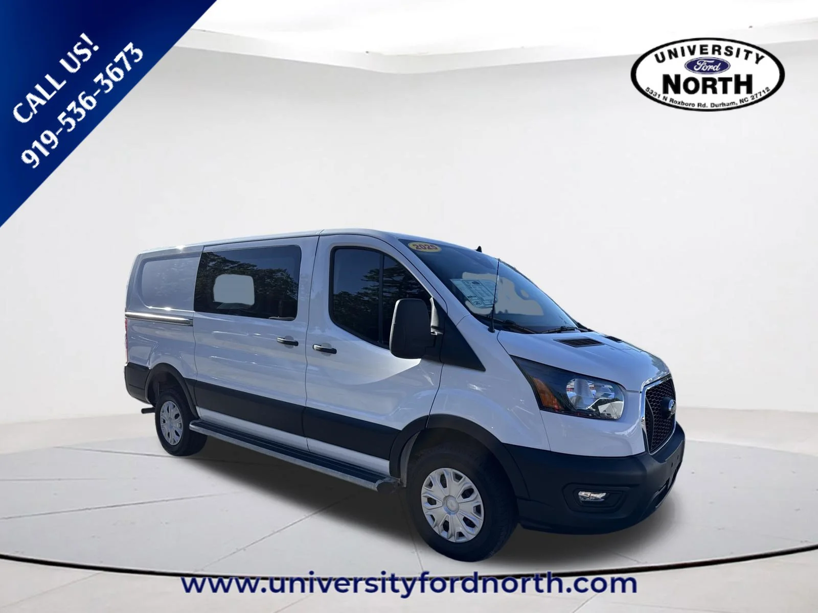 Used 2025 Oxford White Ford Base image 1