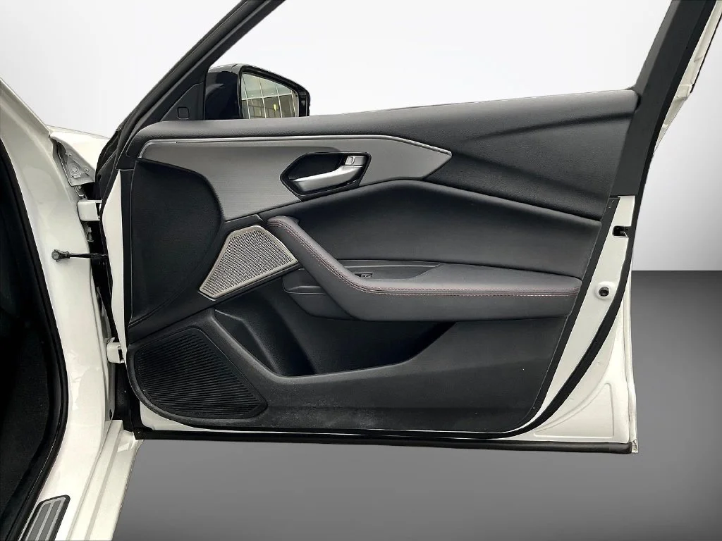 Used 2022 Platinum White Pearl Acura A-Spec Package image 28