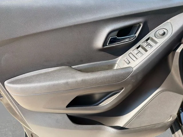 Used 2019 Black Chevrolet LT image 19