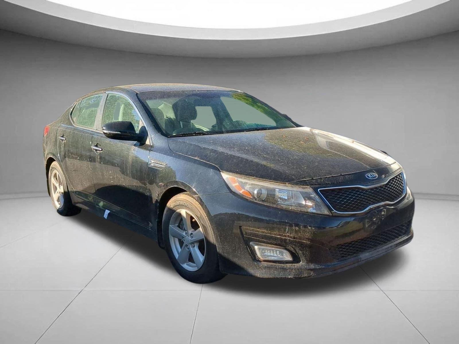 Used 2015 Ebony Black Kia LX image 3