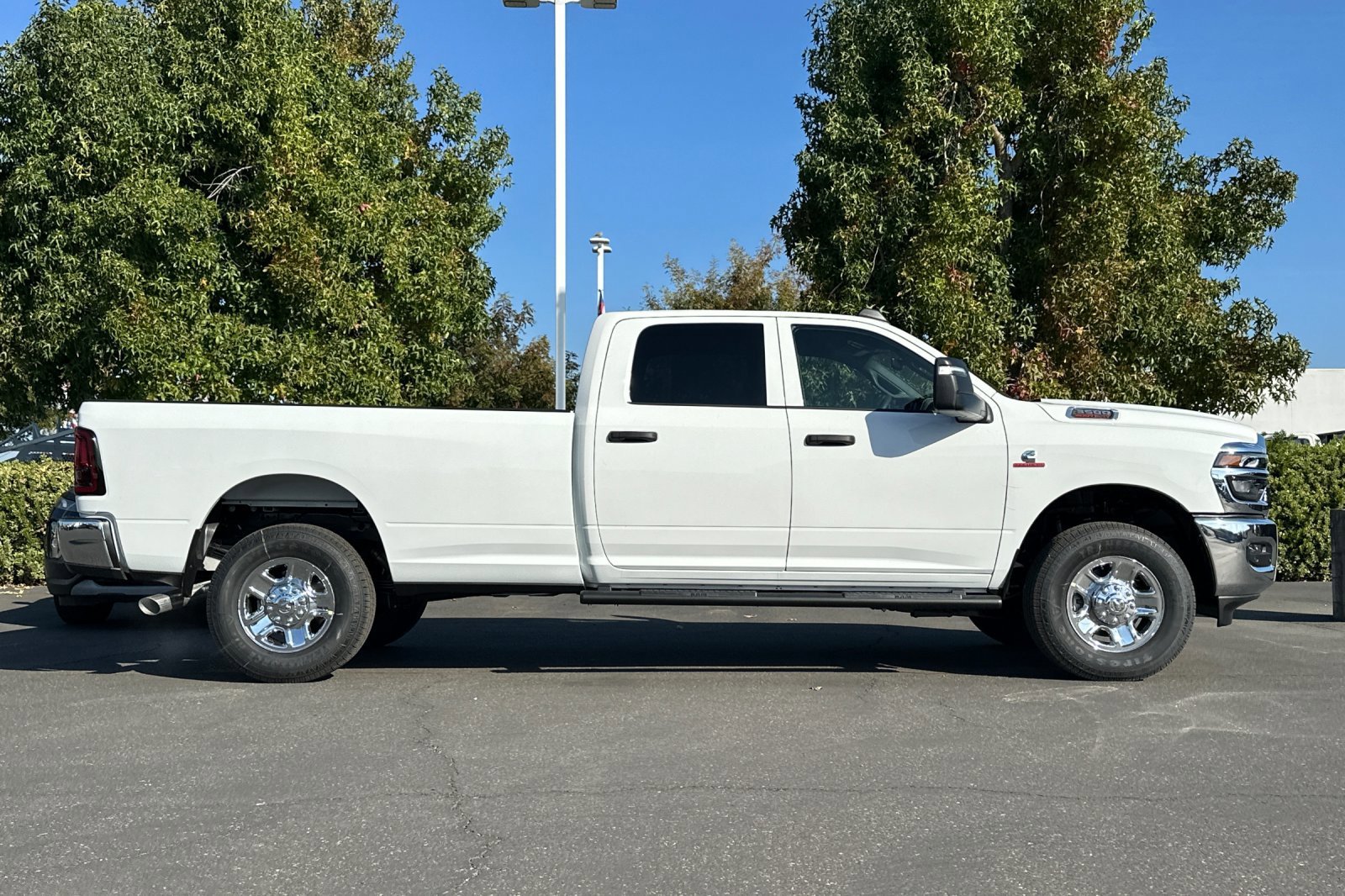 2026 Ram 3500 Tradesman photo 3