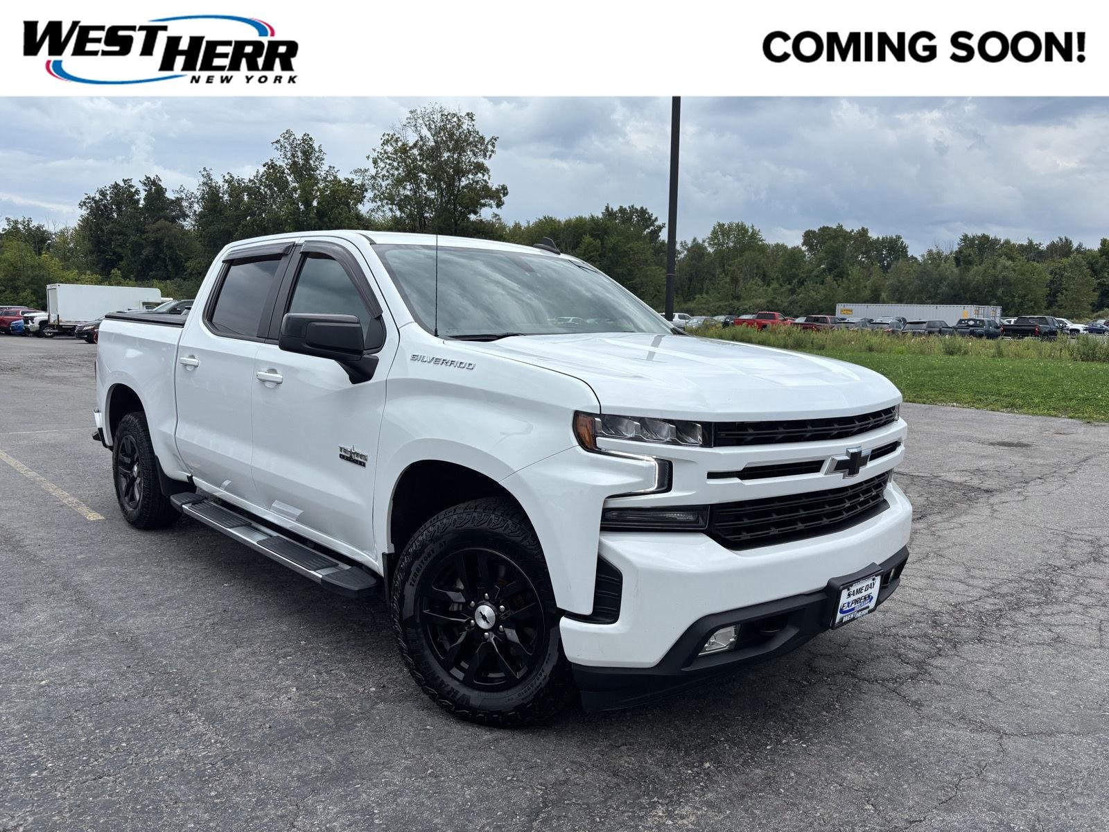 Used 2021 Summit White Chevrolet RST image 1