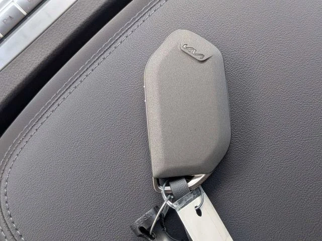 New 2026 Ceramic Silver Kia SX Prestige image 35