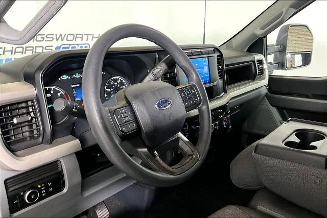 Used 2024 Oxford White Ford XL image 36