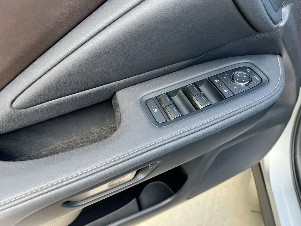 Certified Used 2025 CELESTIAL SILVER Lexus 350 Premium image 11