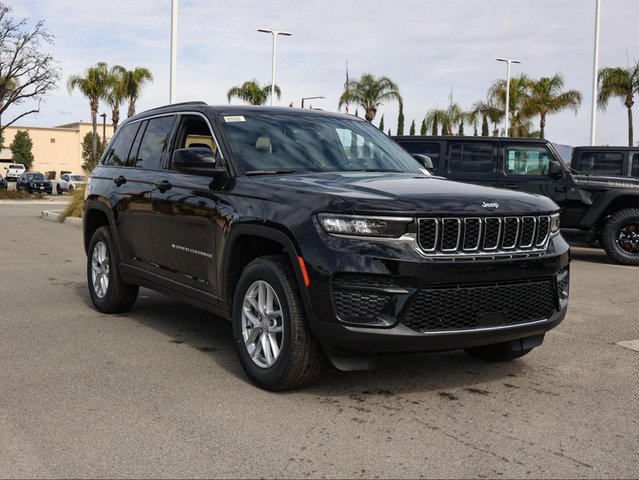 2026 Jeep Grand Cherokee Laredo X
