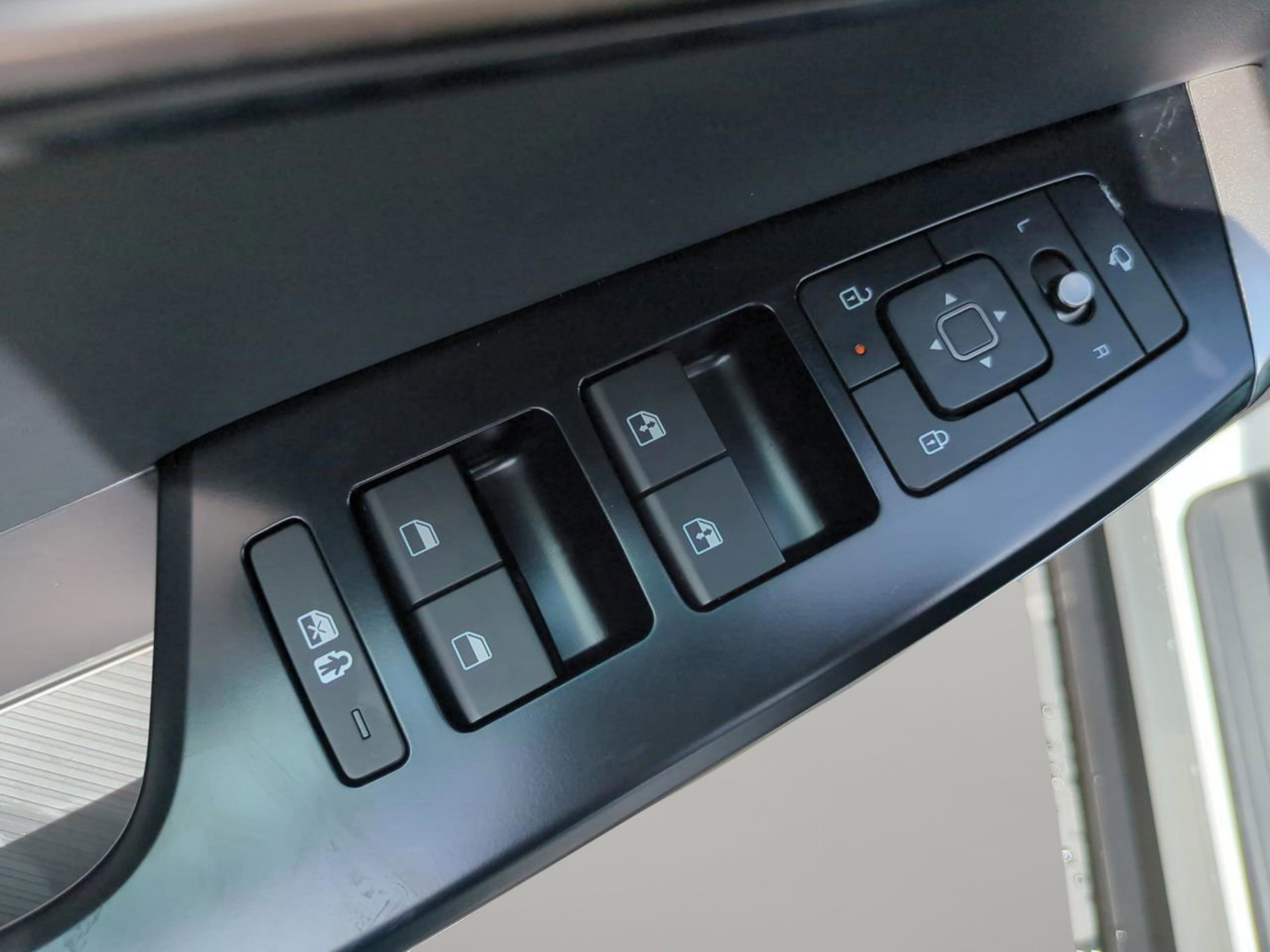 2025 Kia EV6 Light L/R - Photo 31