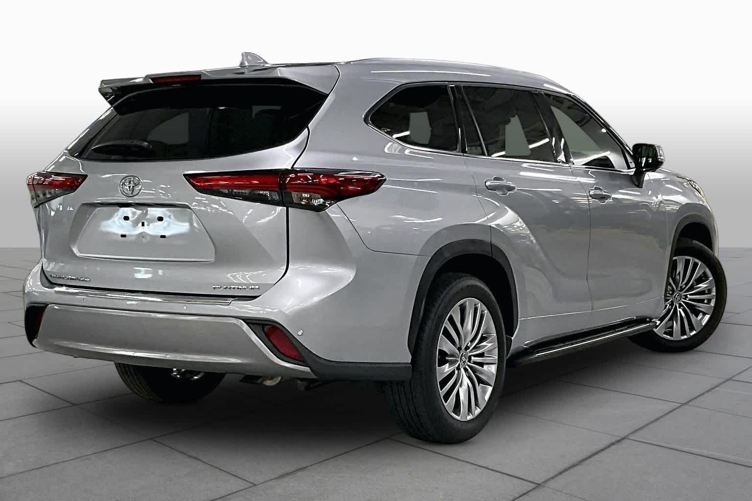 Used 2023 Celestial Silver Metallic Toyota Platinum image 13