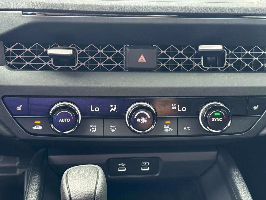 Used 2023  Honda EX image 7