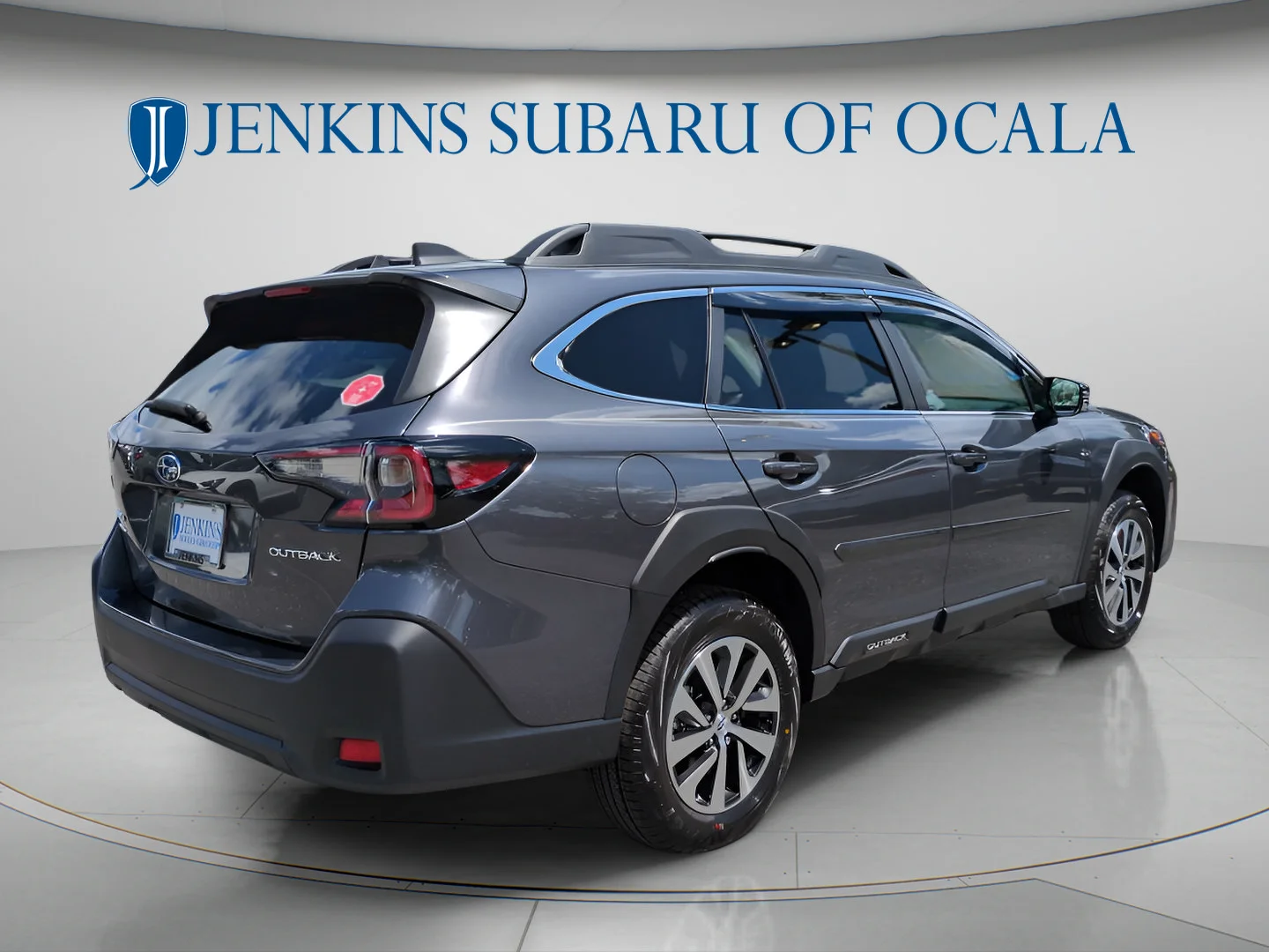 Used 2025 Magnetite Gray Metallic Subaru Premium image 3