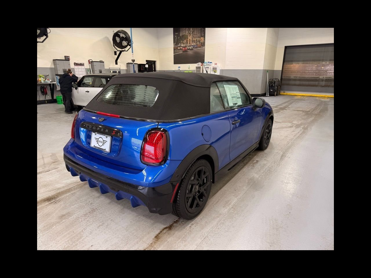 New 2026 Blazing Blue Metallic MINI ICONIC image 6