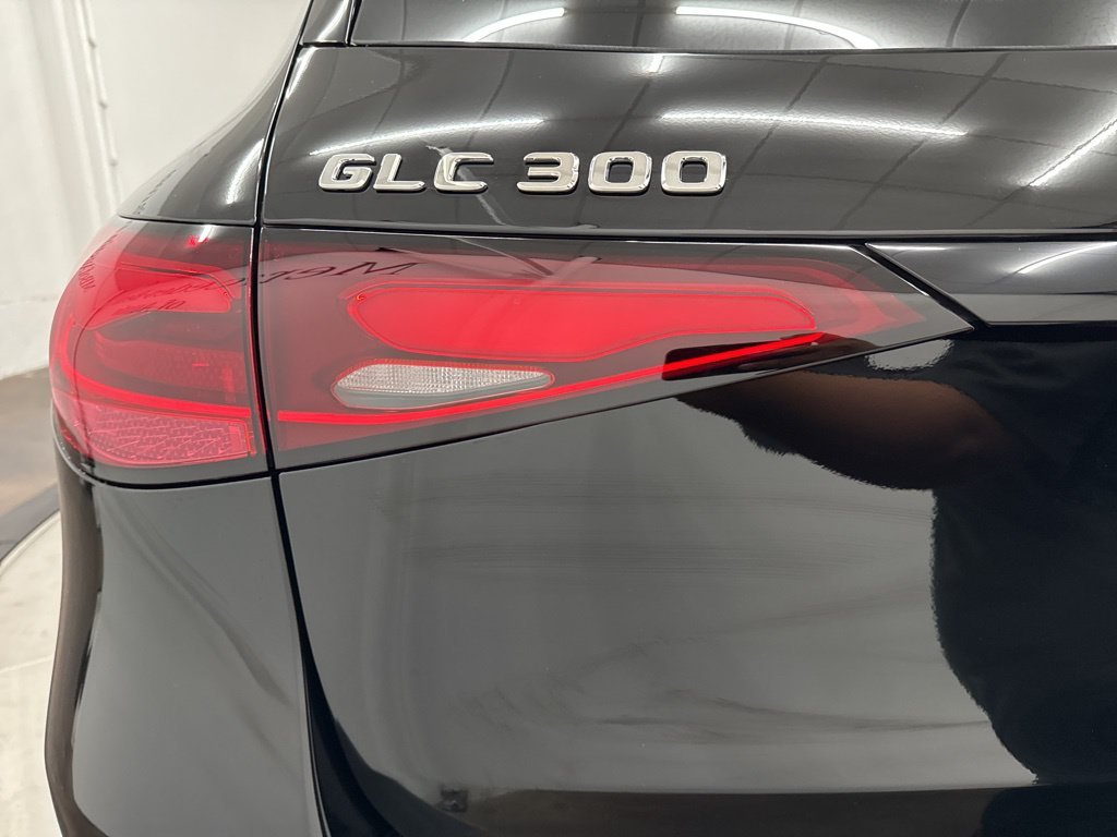 Certified Used 2026 Black Mercedes-Benz GLC 300 image 12