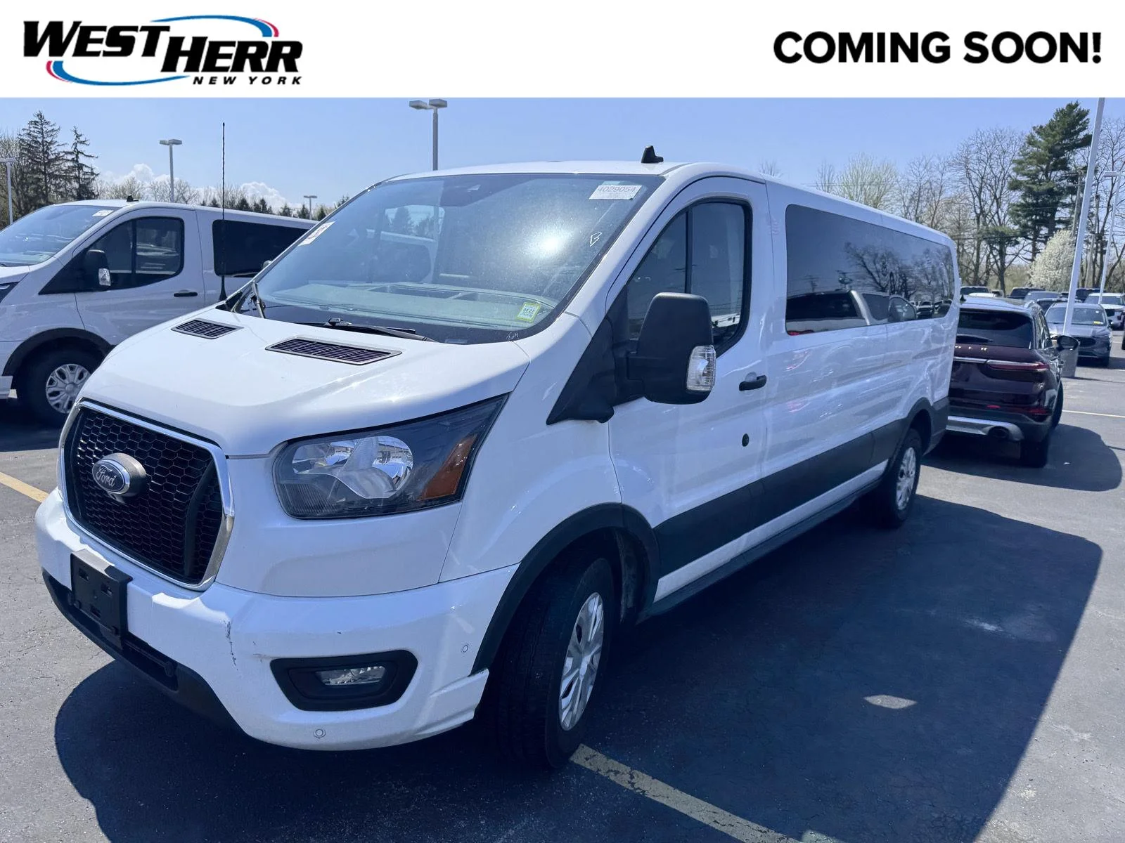 2023 Ford Transit 350 XLT Low Roof Sliding Pass. 148's photo