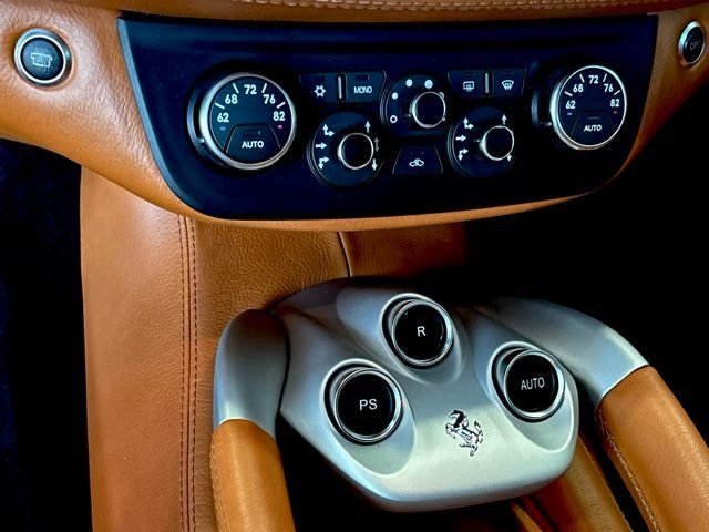 Used 2012 Red Ferrari Base image 20