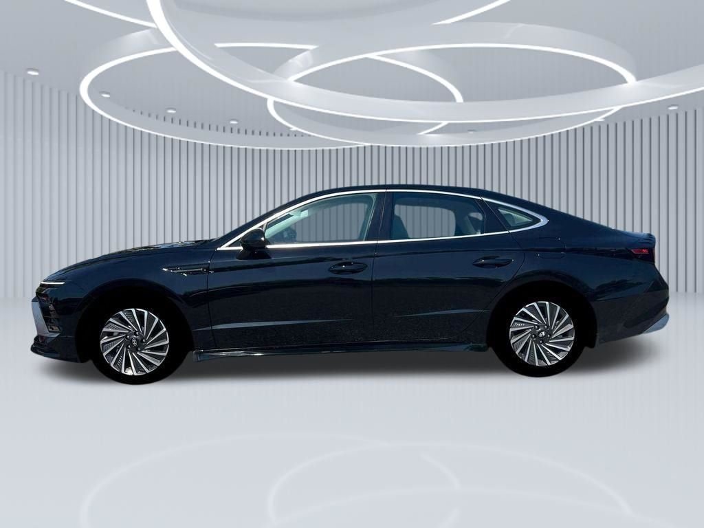 2025 Hyundai Sonata Hybrid SEL - Photo 22