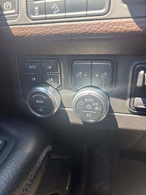 Used 2021 Gray GMC Denali image 12