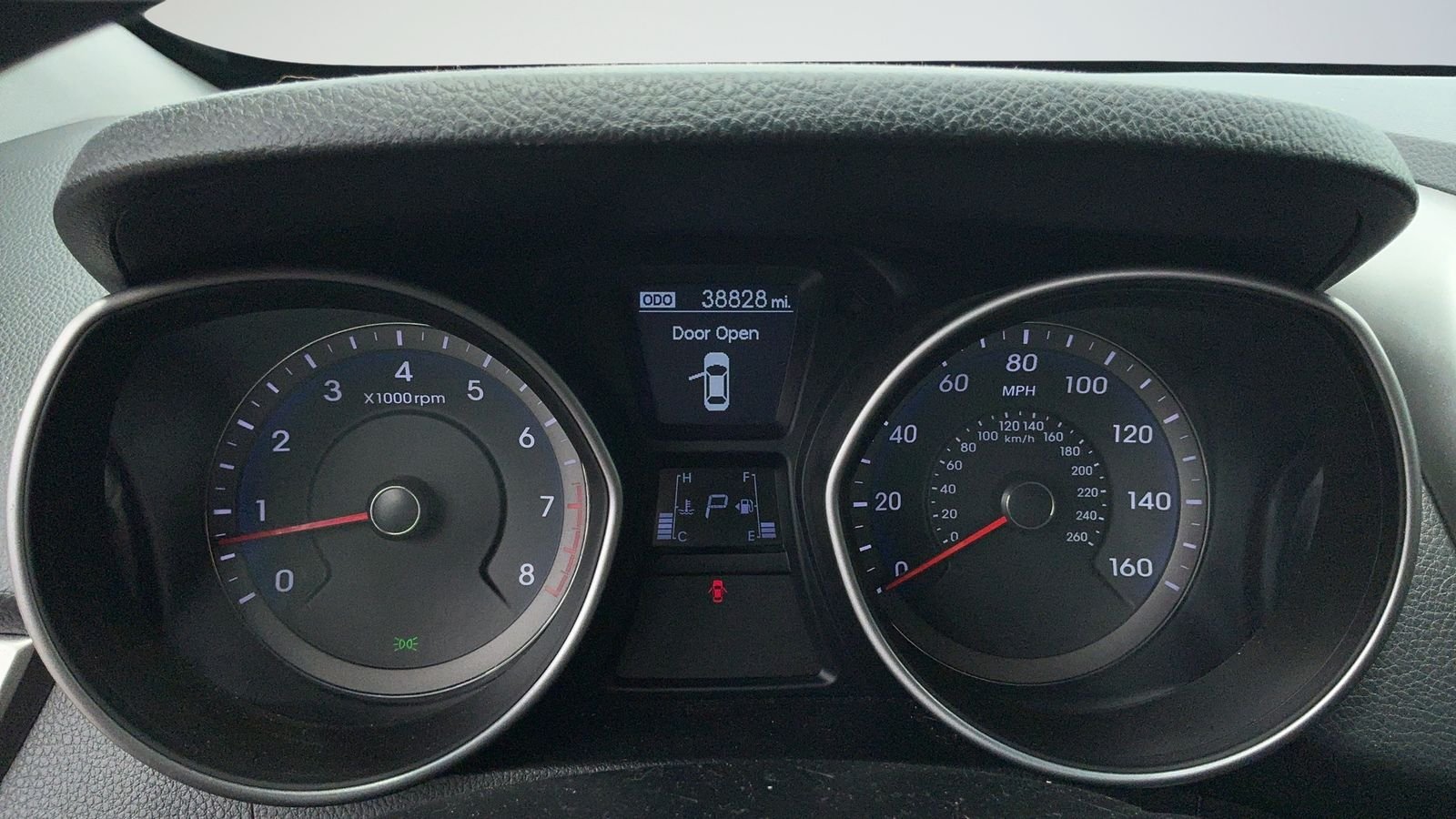 Used 2015 Gray Hyundai Base image 29