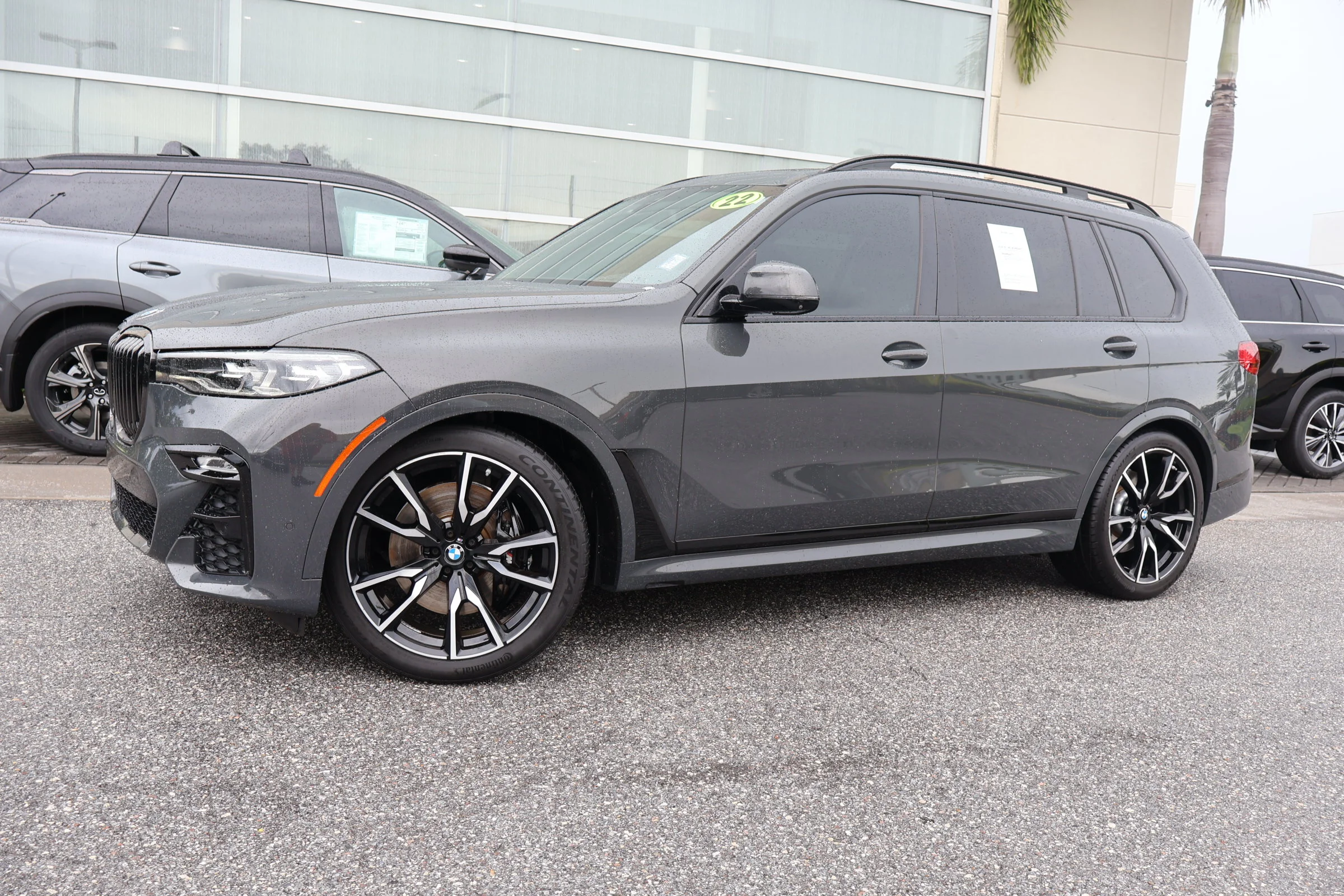2022 BMW X7