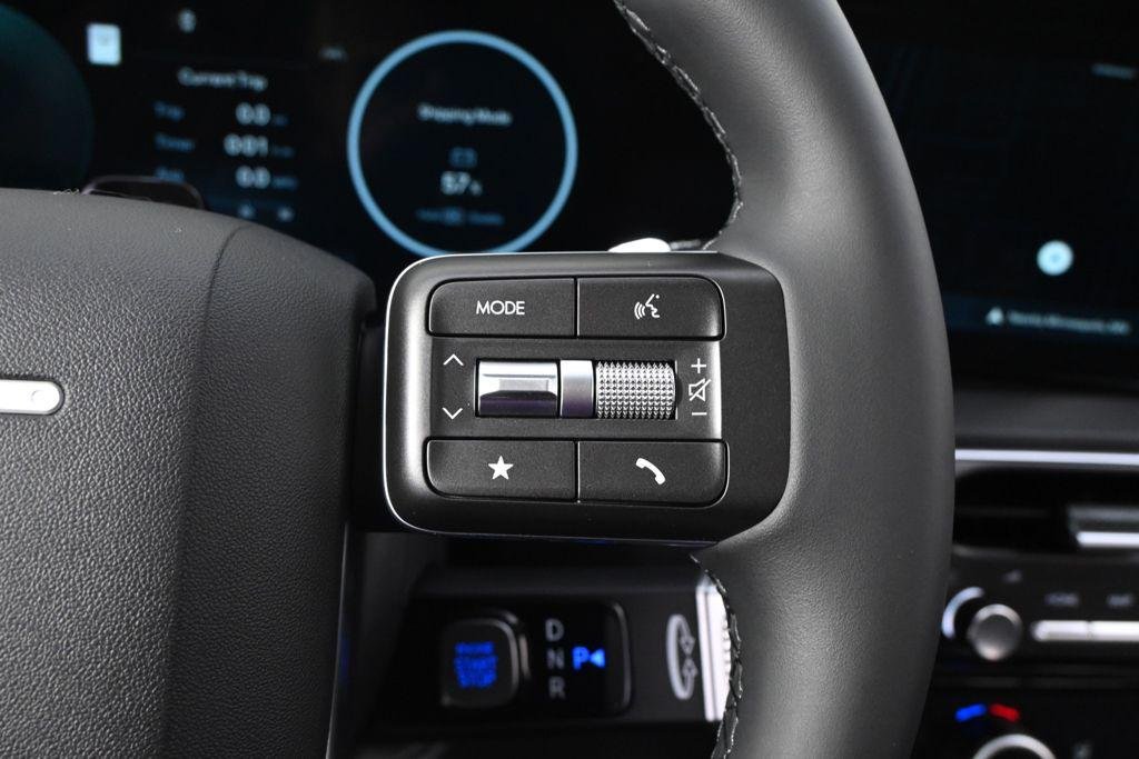 New 2026 White Pearl Hyundai SEL AWD image 33
