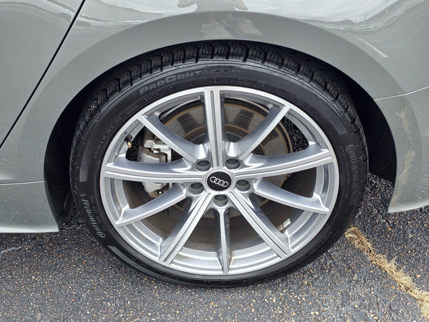 Used 2025  Audi S line Premium image 34