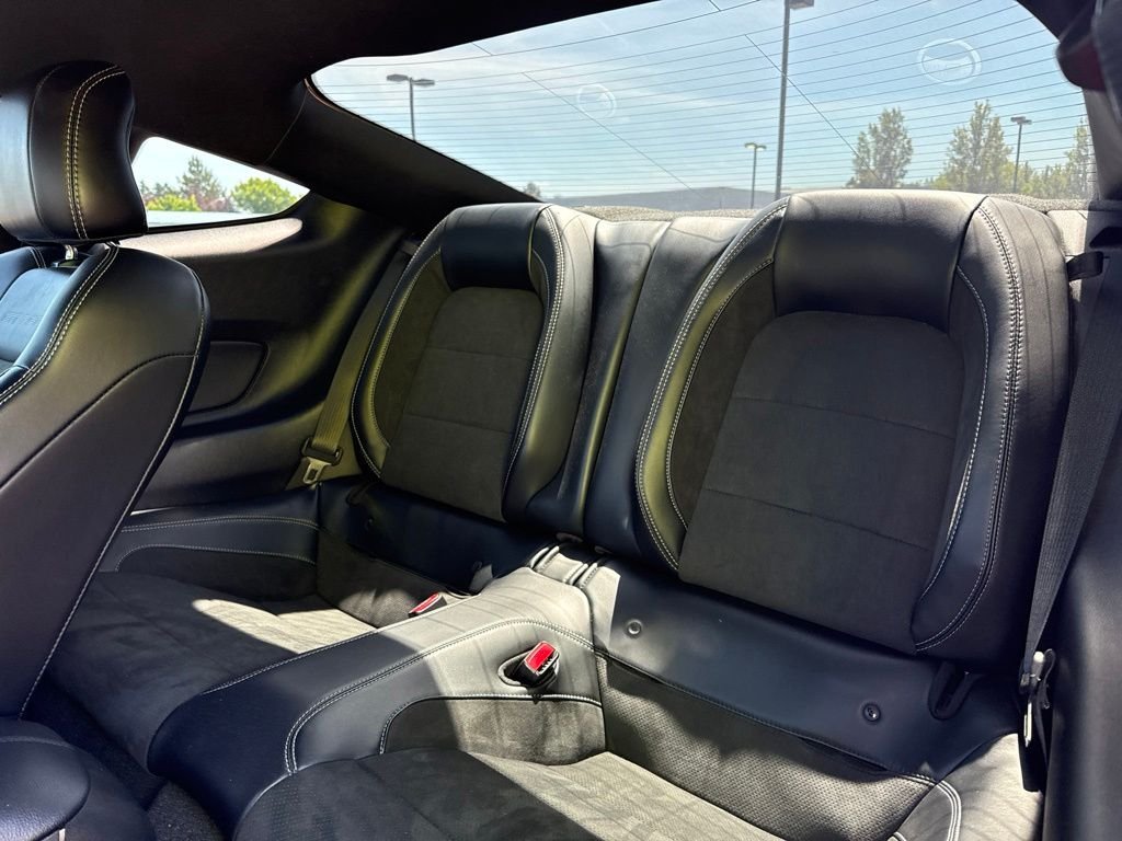Used 2016 Race Red Ford Shelby GT350 image 18