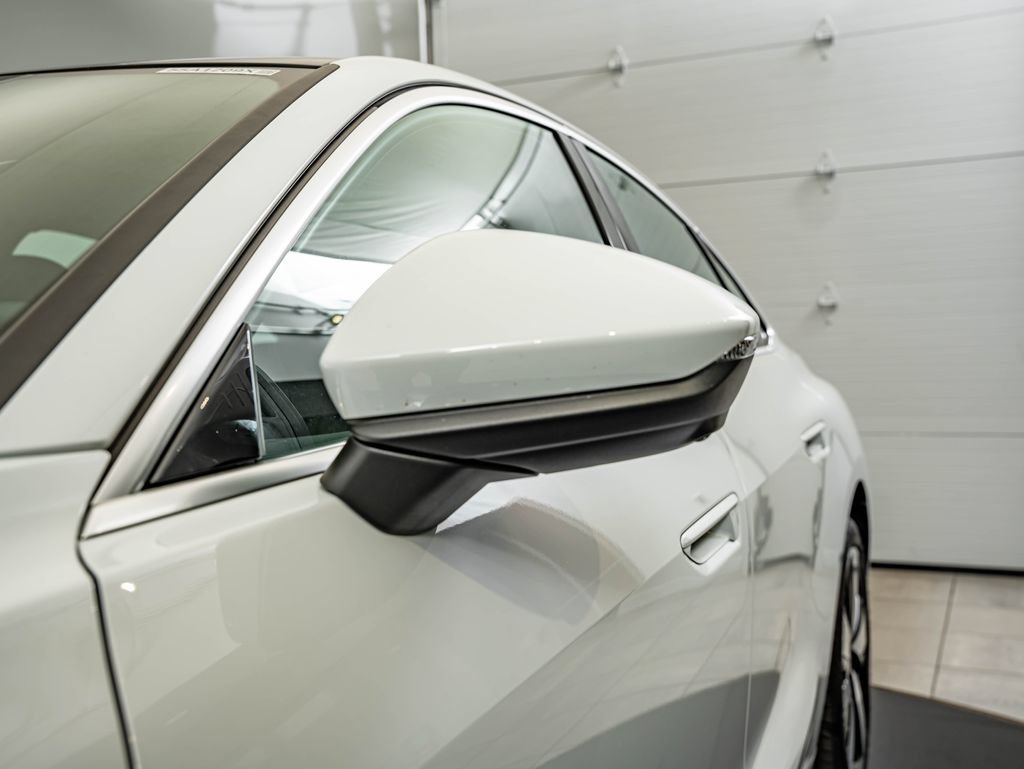 Used 2025 Glacier White Metallic Audi 2.0T Premium Plus image 9
