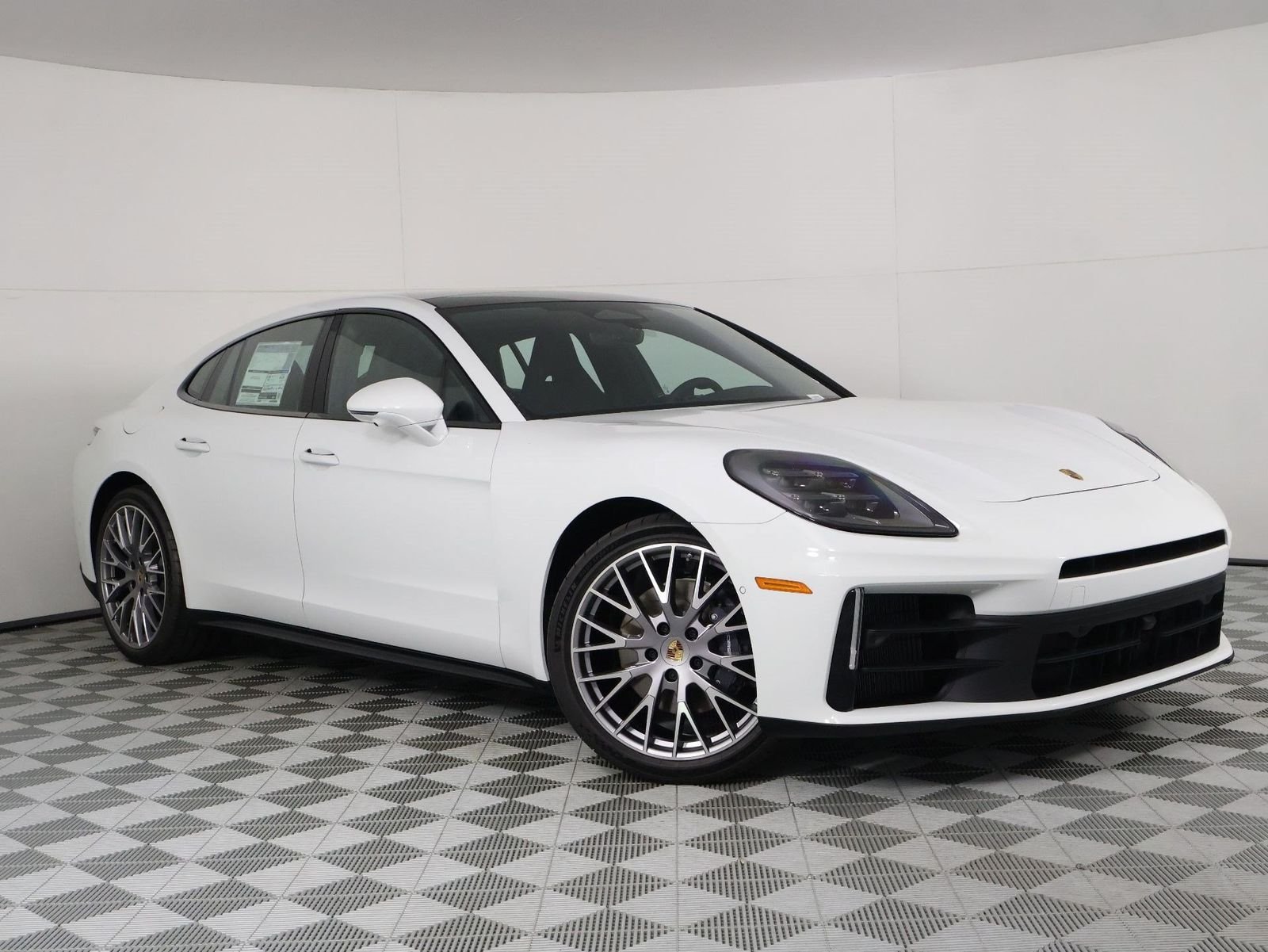 New 2026 White Porsche RWD image 9