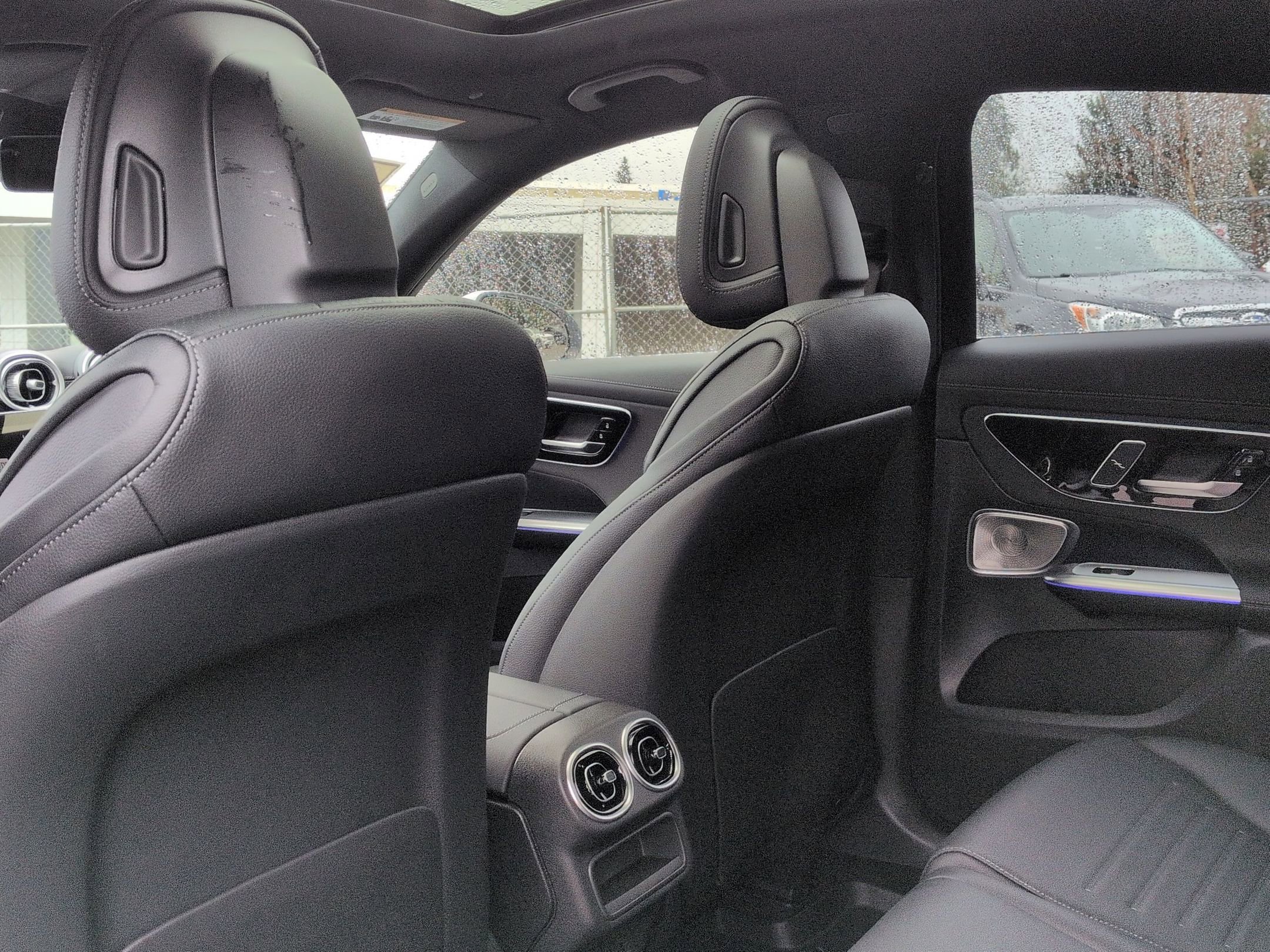New 2026 Polar White Mercedes-Benz GLC 300 image 54
