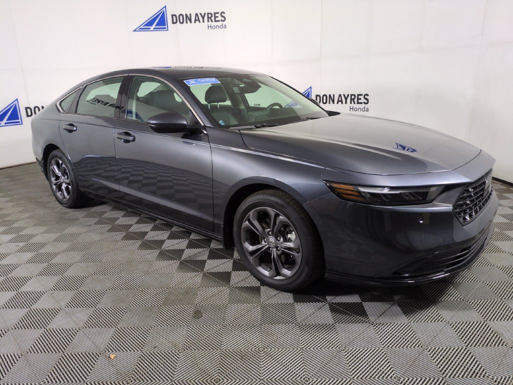 2026 Honda Accord Hybrid EX-L - Photo 12