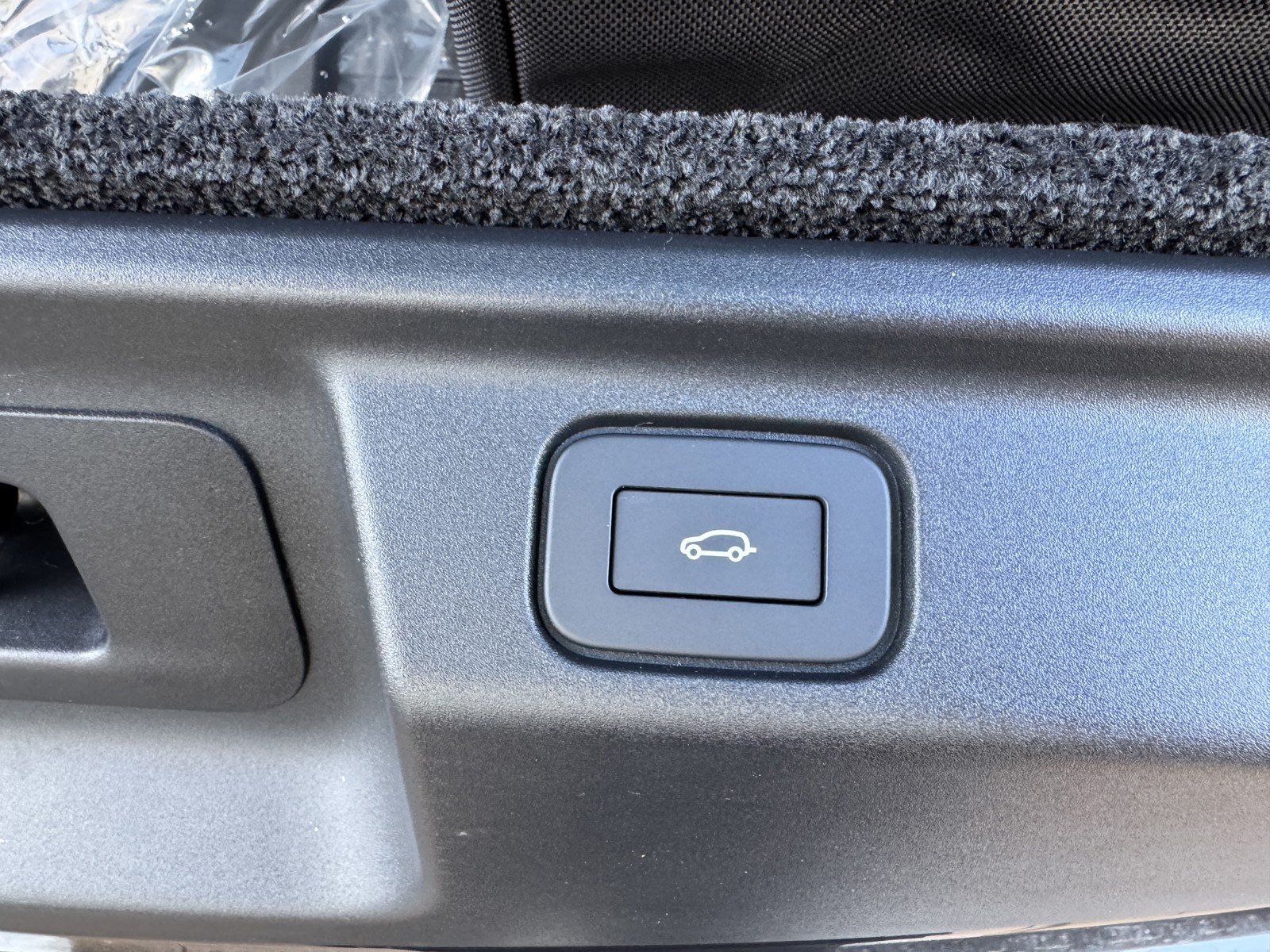 2026 Land Rover Range Rover SE - Photo 28