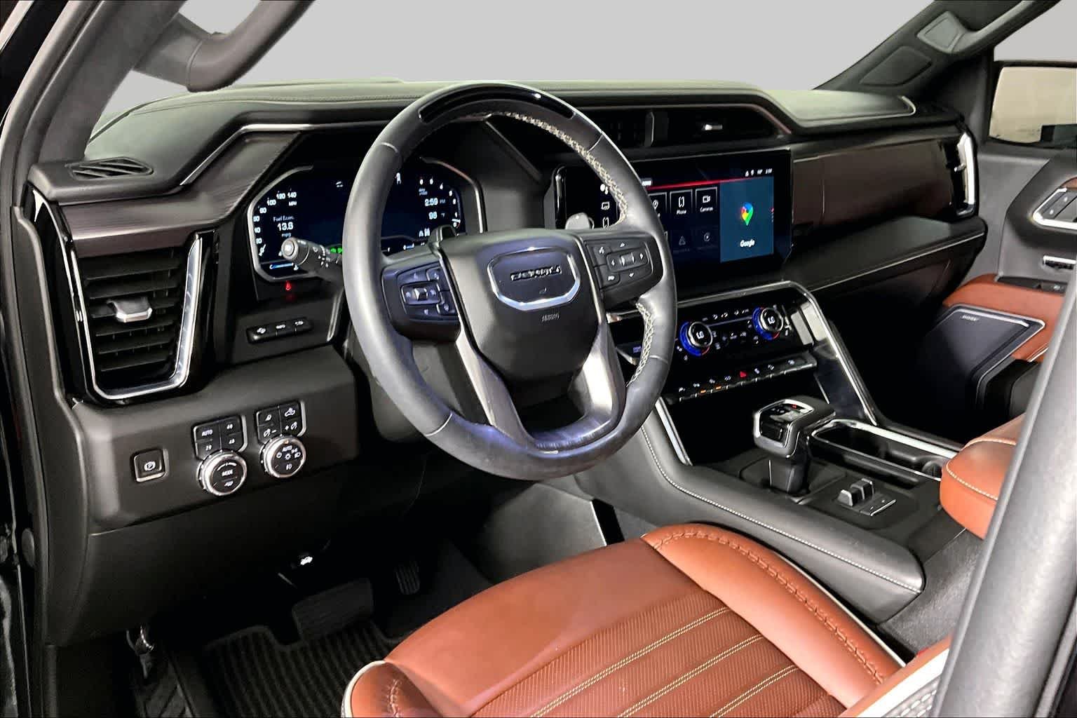 Used 2023 Onyx Black GMC Denali Ultimate image 17