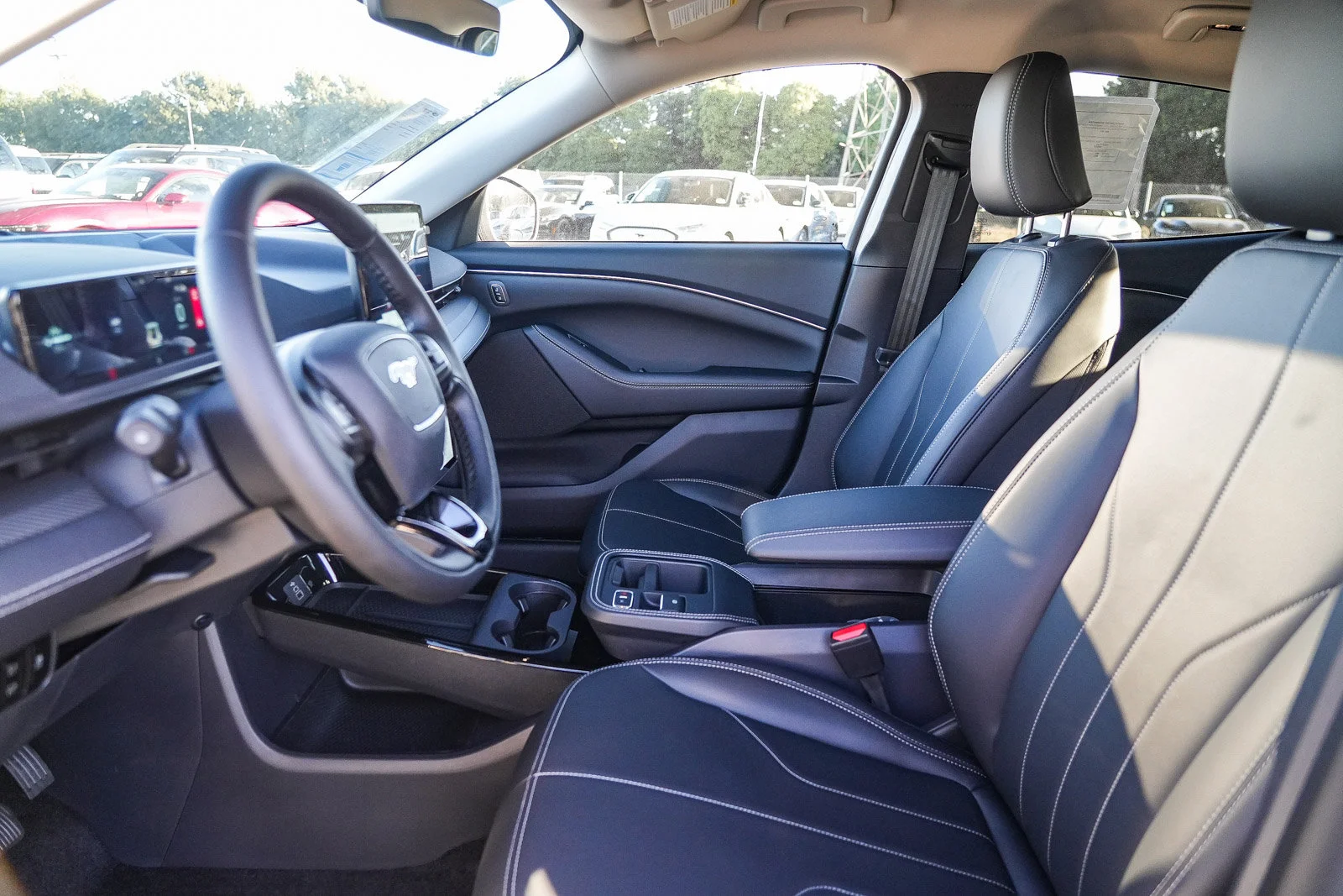 New 2026 Star White Metallic Tri-coat Ford Select image 18