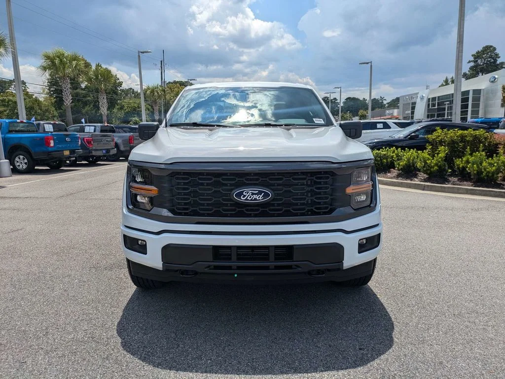 New 2026 Oxford White Ford STX image 9
