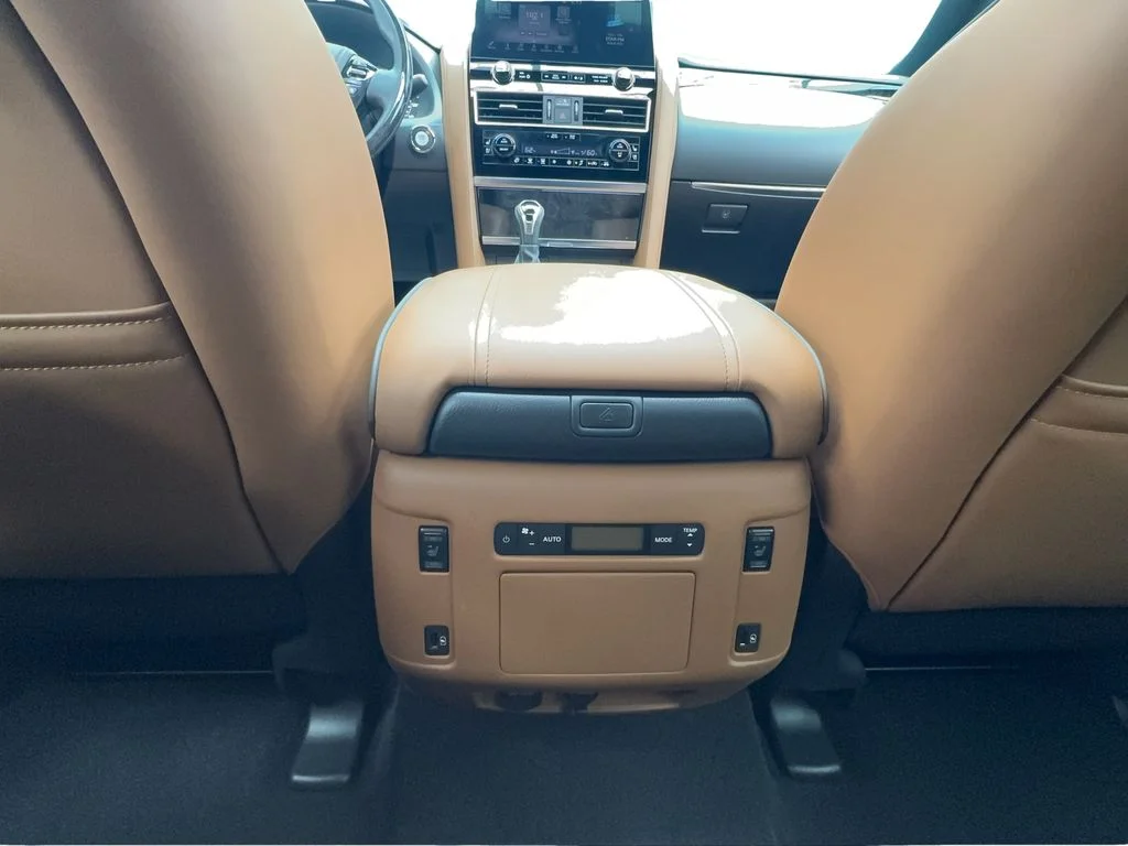 Used 2022 Black INFINITI Sensory image 31