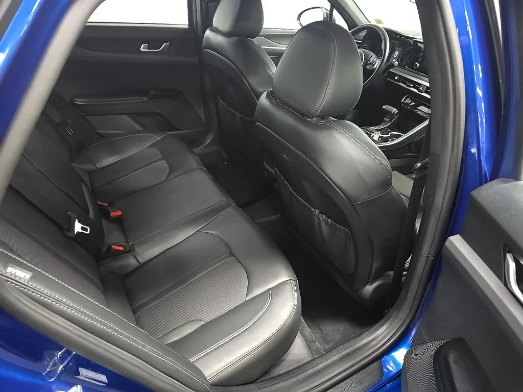 Used 2021 Blue Kia GT-Line image 17