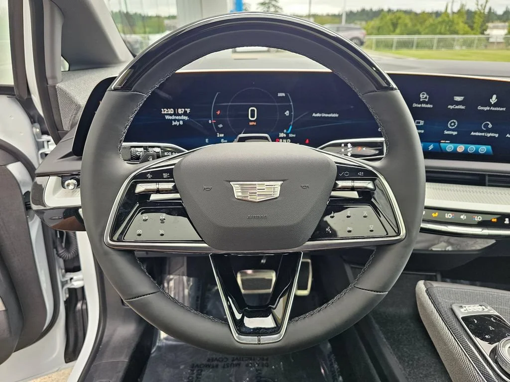 New 2026 Vibrant White Tricoat Cadillac Sport image 24