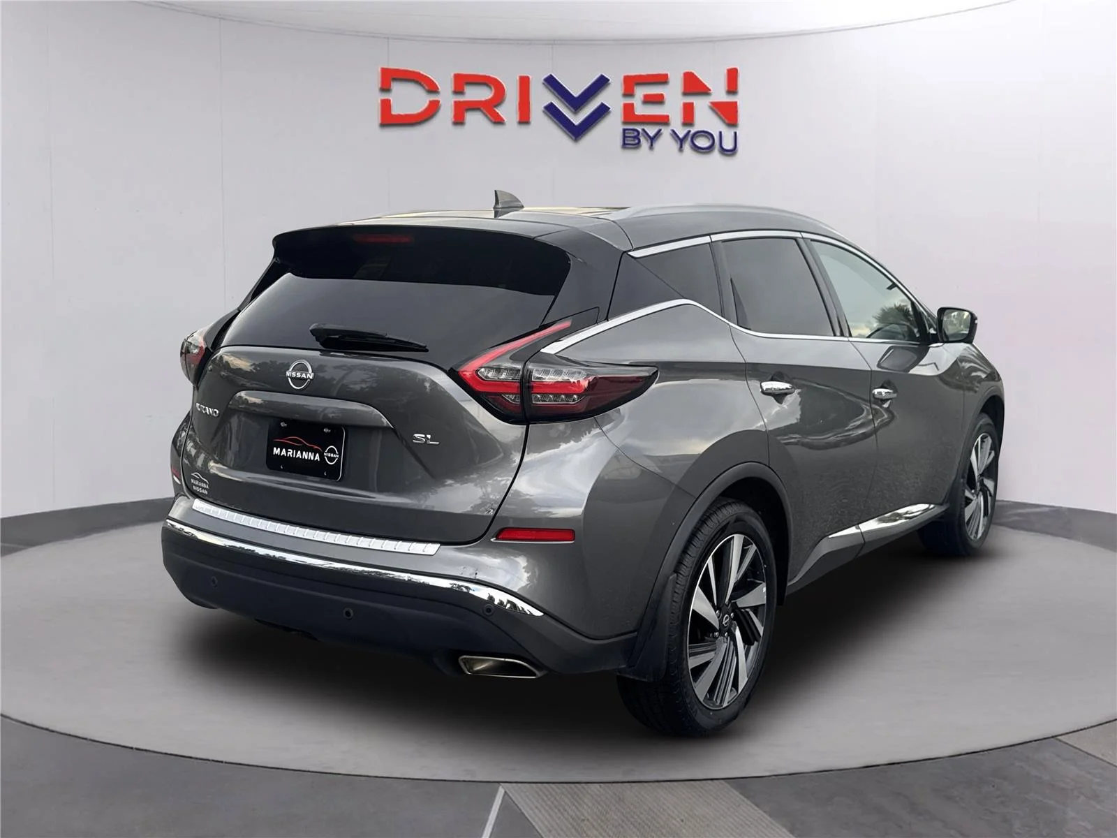 Used 2023 Gun Metallic Nissan SL image 4