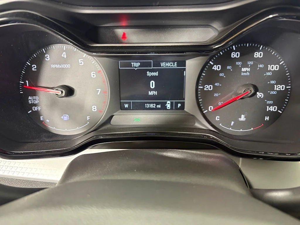 Used 2025 Gray Chevrolet LS image 30
