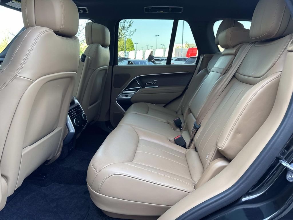 Certified Used 2024 Santorini Black Metallic Land Rover SE image 13