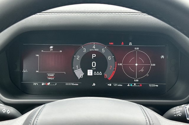 New 2026 Narvik Black Land Rover  image 24