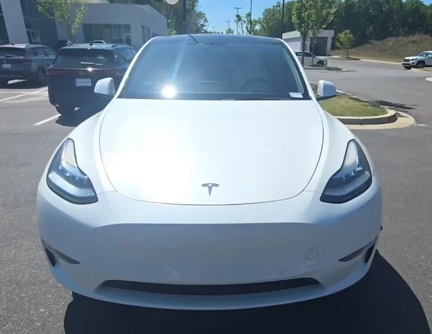 Used 2021 White Tesla Long Range image 15