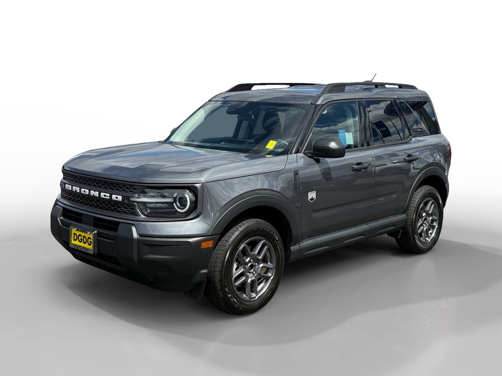 Used 2025 Gray Metallic Ford Big Bend image 1