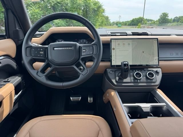 New 2026 Carpathian Grey Land Rover X image 13