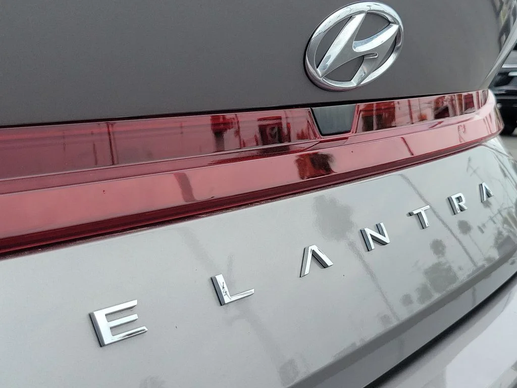 Used 2023 Fluid Metal Hyundai SE image 24
