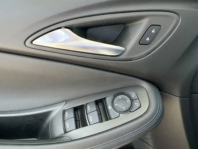 2026 Buick Encore GX Sport Touring - Photo 13