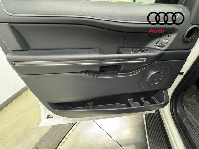 Used 2023 White Ford XLT image 33