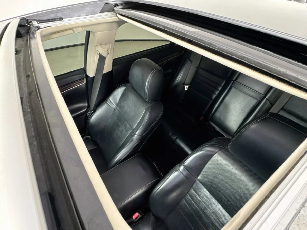 Used 2016 Gray Pearl Lexus 350 image 27
