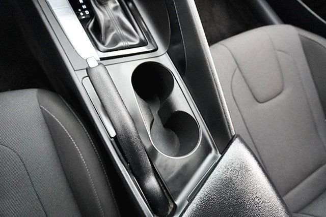 Used 2024 Black Hyundai SE image 27