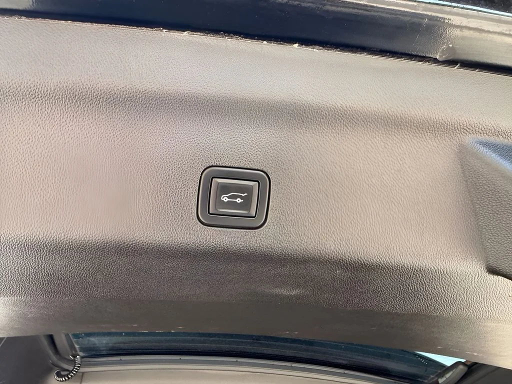 Used 2021 Black Chevrolet RST image 37